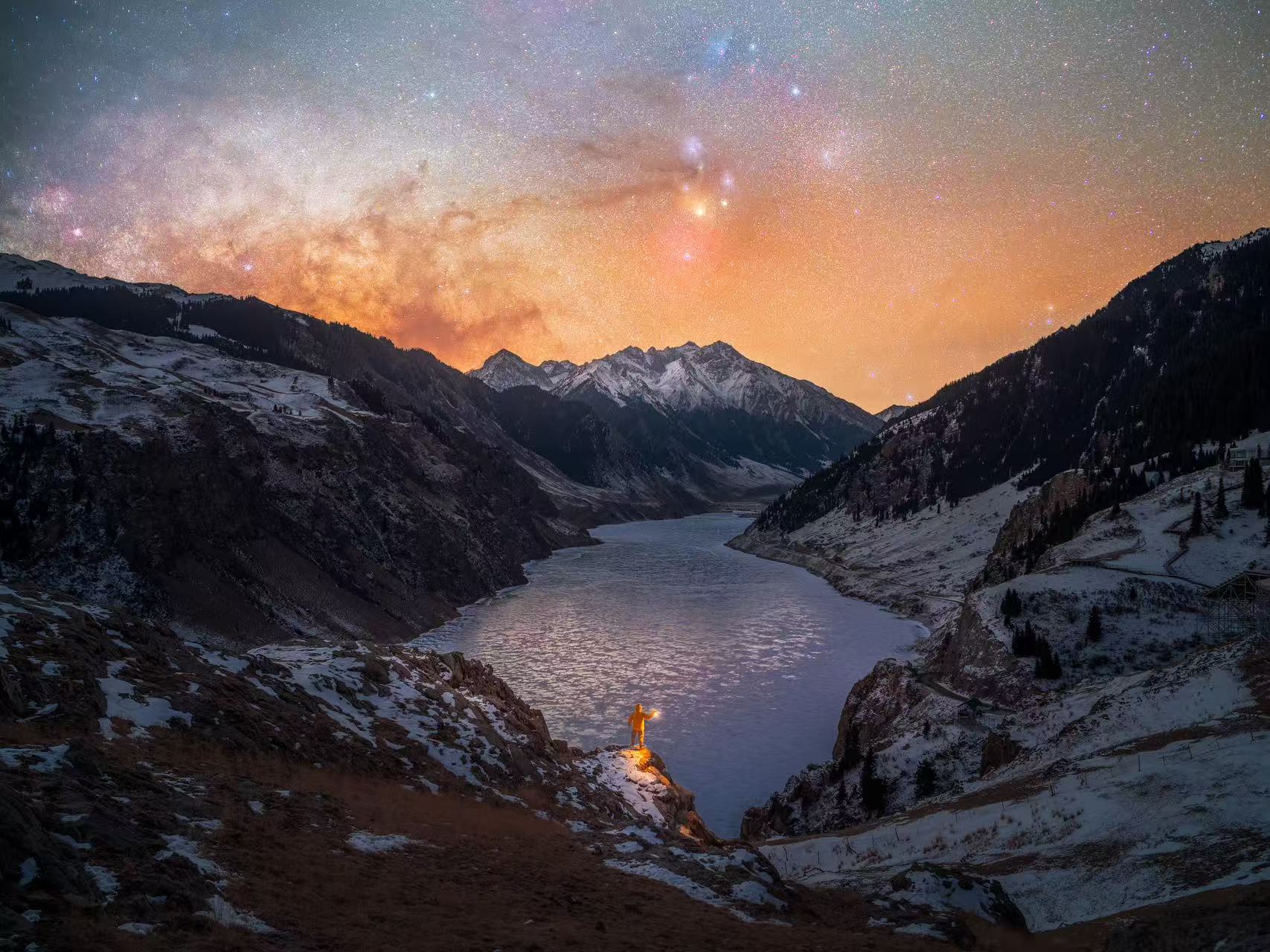 作者姓名：流浪星球的阿豪    镜头型号：FFⅡ Argus 28mm F1.2